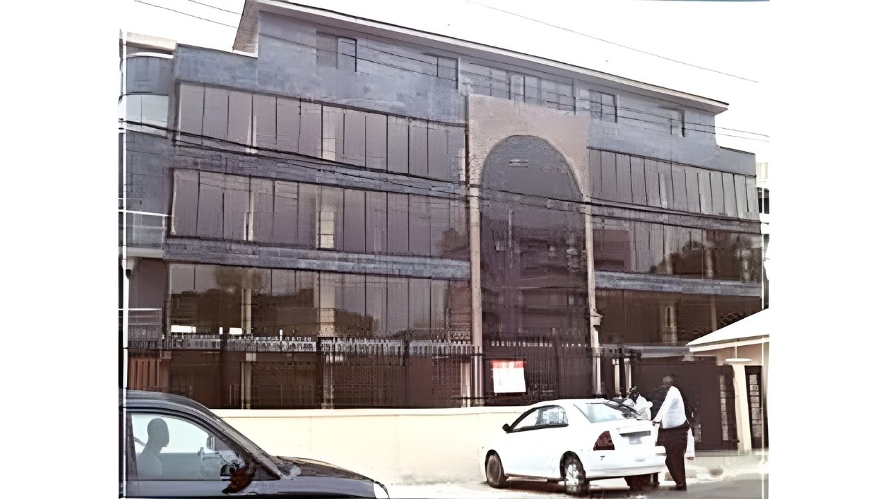 ahmed onibudo complex